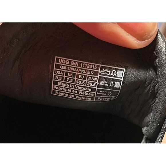 UGG Women's Black Chayze Leather Slip On Sneaker Size 9.5 - Picture 6 of 8